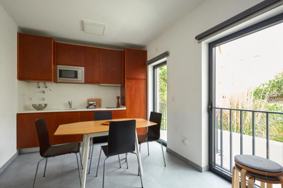 Pedra Branca Apartments Ерисейра Екстериор снимка